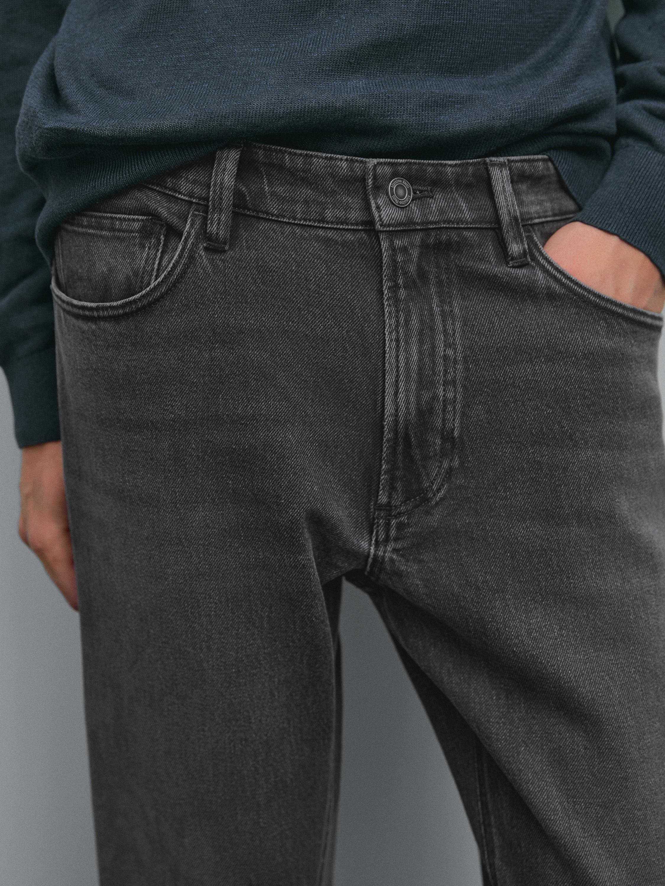 Slim fit jeans